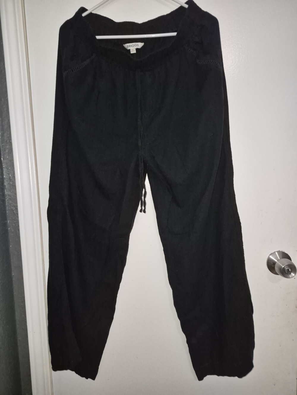 Briggs New York Black Wide-Leg Drawstring Pants